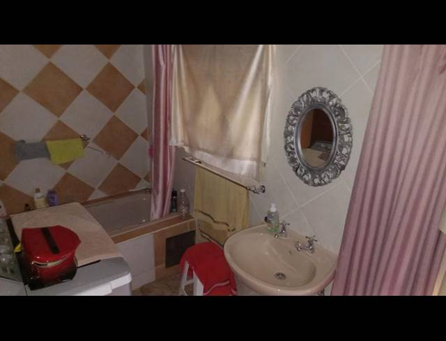 1 BEDROOM PROPERTY TO RENT IN PRETORIA GARDENS